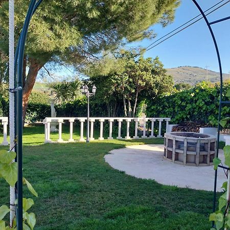 Casa Lachesi Caccamo Exteriér fotografie
