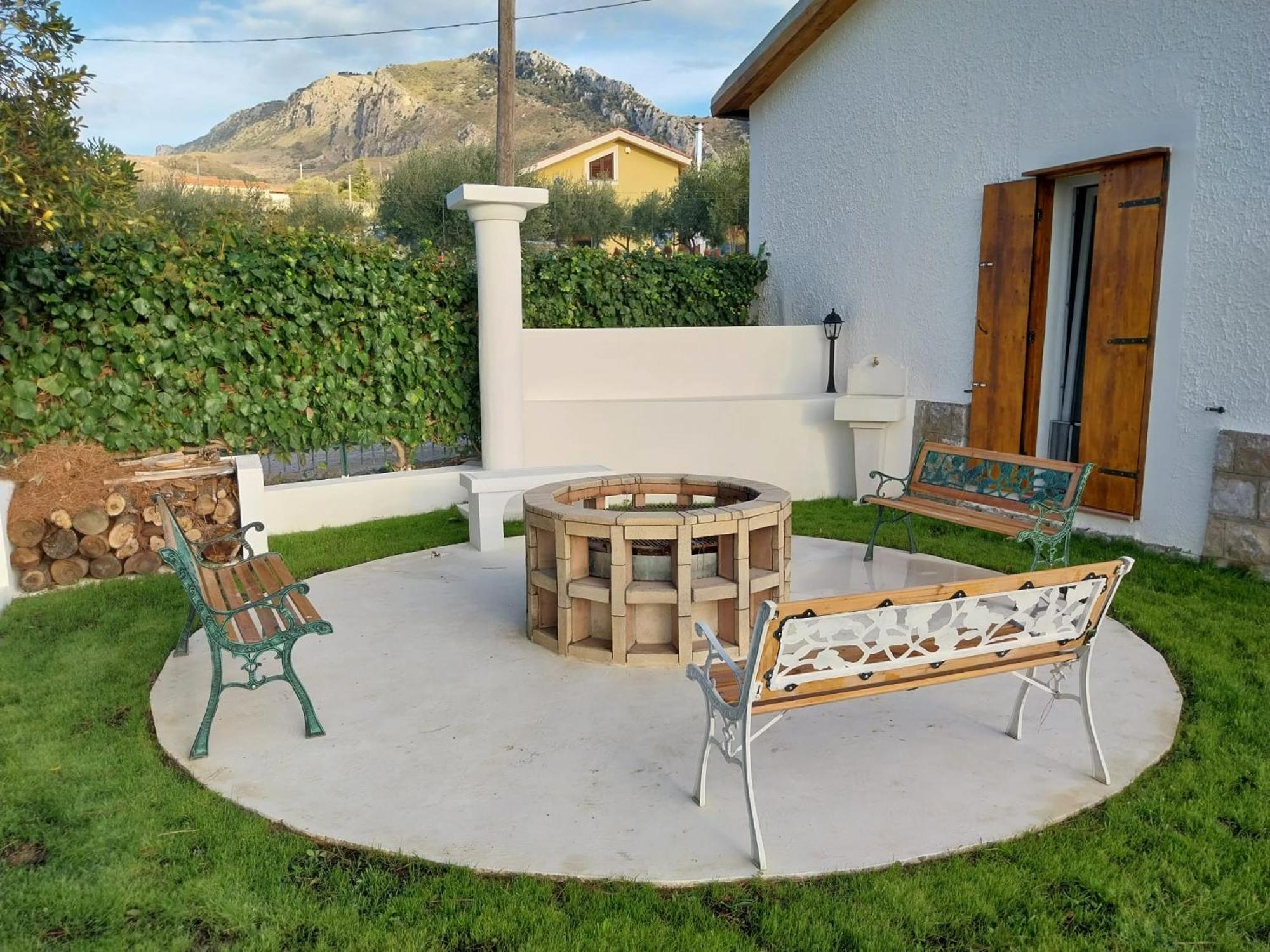 Casa Lachesi Caccamo Exteriér fotografie