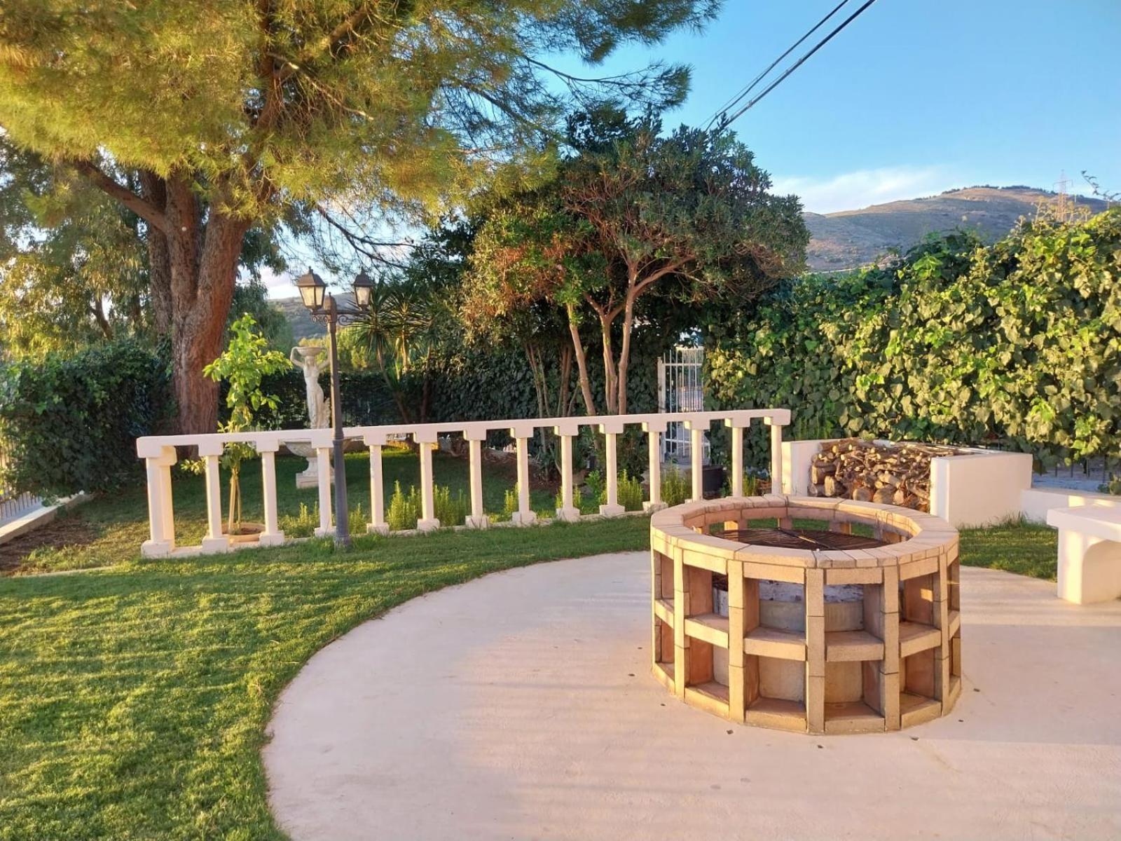 Casa Lachesi Caccamo Exteriér fotografie